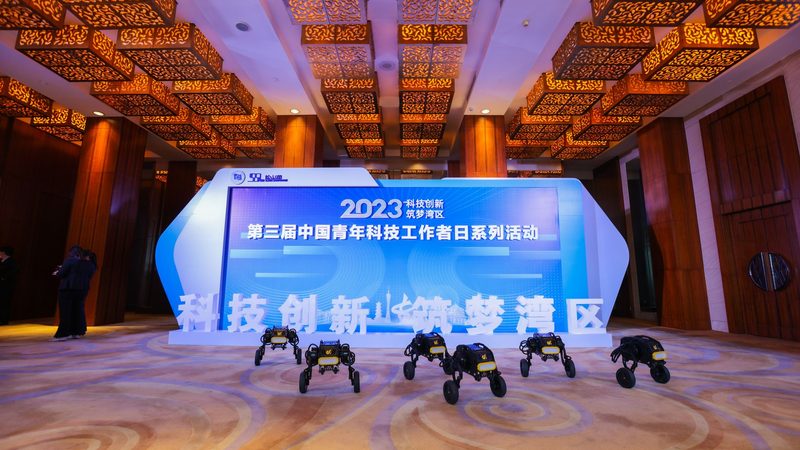 数据可视化与数据分析：解析两者之间的本质差异